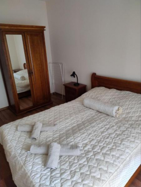 Apartment near by Studenec-Cedar Heights 1